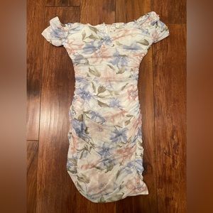 Floral mini dress size M